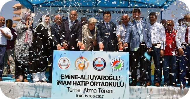 Emine – Ali Uyaroğlu İmam Hatip Ortaokulu Temeli Atıldı.